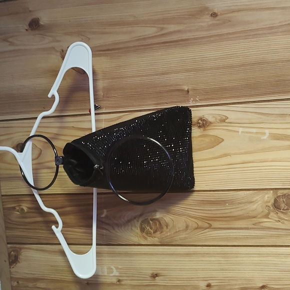 Purse - Picture 2 of 2